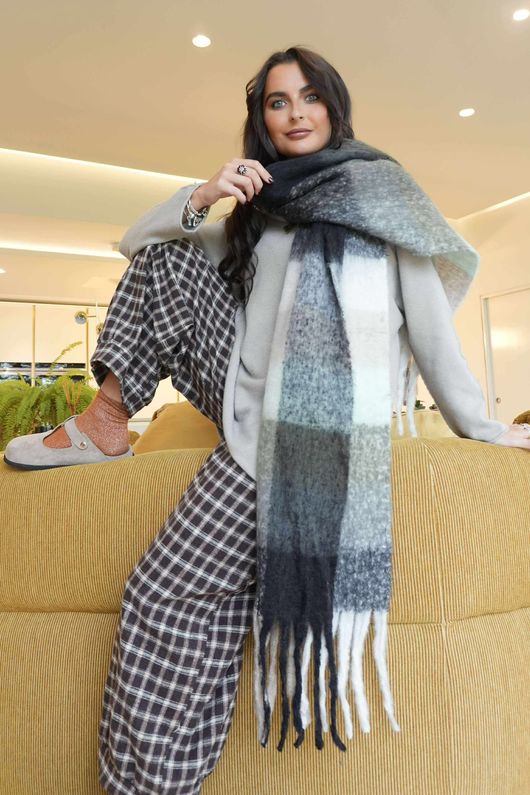 Valley Scarf 1 /11=
